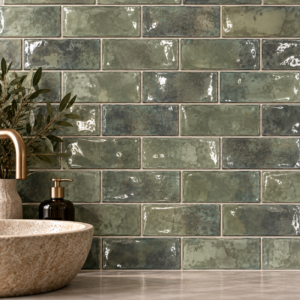 El Barco Vogue Musgo 6.5×20 cm – Groene Glans Wandtegel